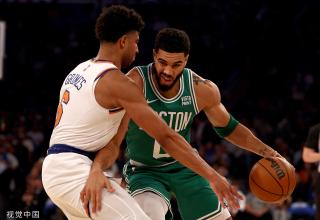 不仅与他们 不仅与他们