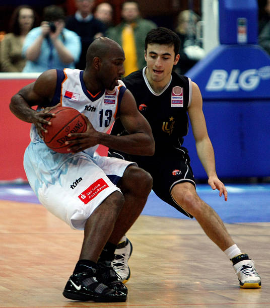 的防守反击 的防守反击