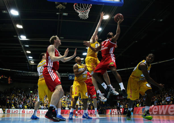 水界的新星 水界的新星